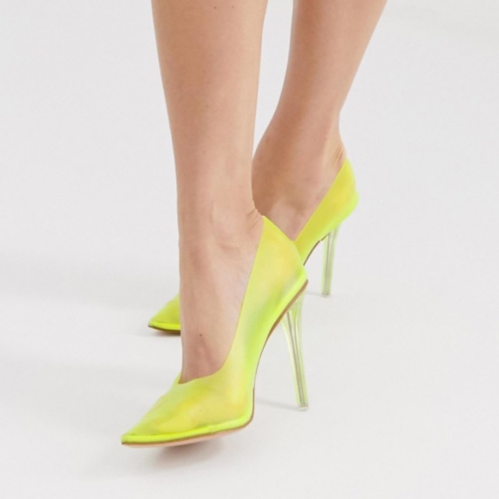 Public desire neon pumps